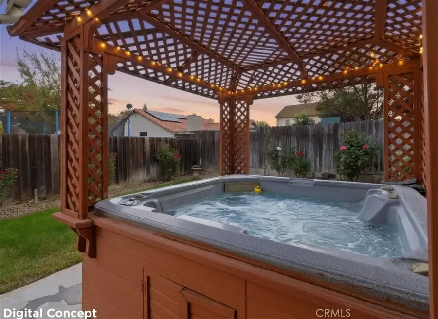 1986 Woodhaven, Merced, CA 95340 - Image #2