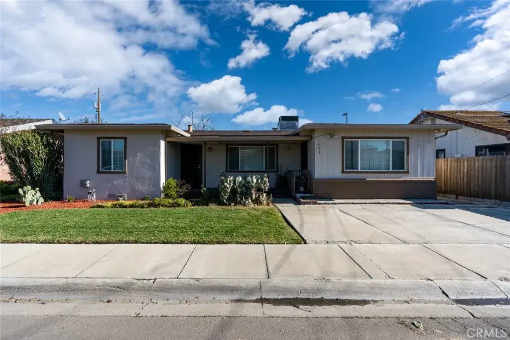 1402 S Nevada Avenue, Los Banos, CA 93635 - Image #1