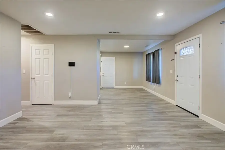 8822 Globe Avenue, Dos Palos, CA 93620 - Image #3