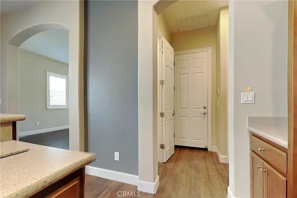 2091 State, Turlock, CA 95380