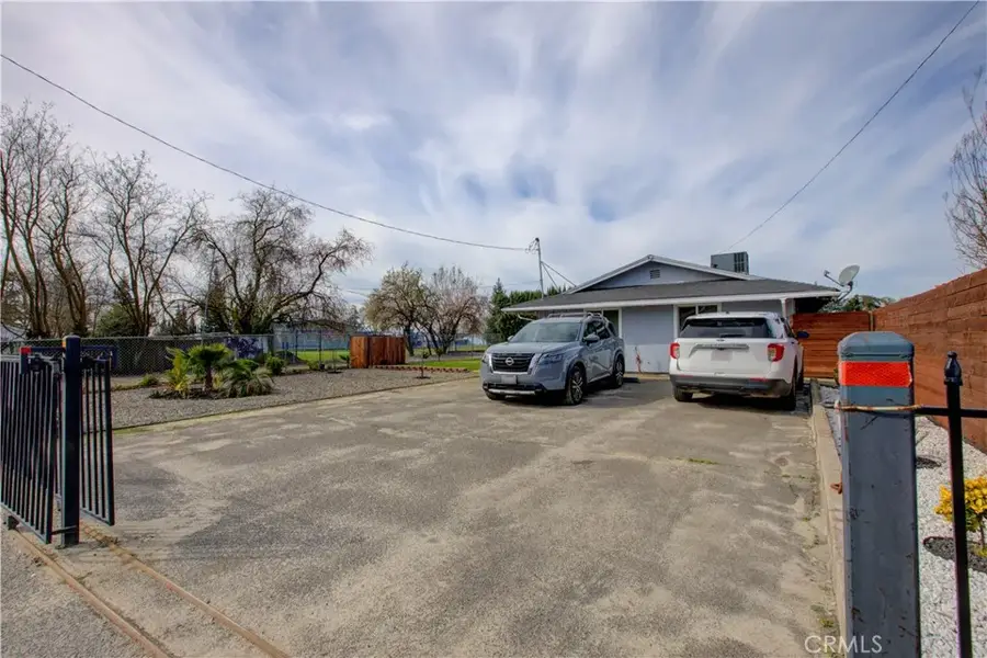 7139 Center, Winton, CA 95388 - #2