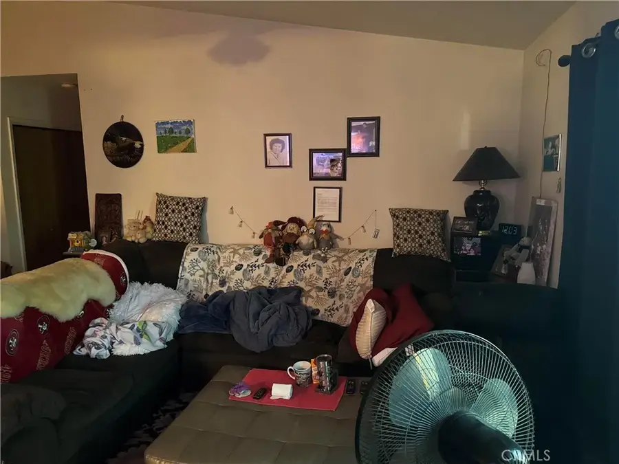 1320 E 20th, Merced, CA 95340 - #3