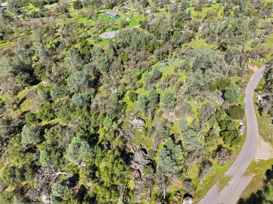 4251 Burl, Mariposa, CA 95338 - #3