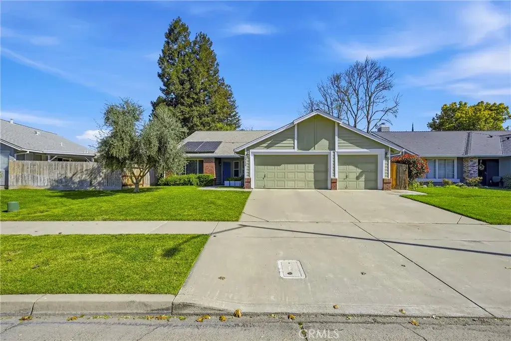 3438 Tres Logos Drive, Merced, CA 95348 - #1