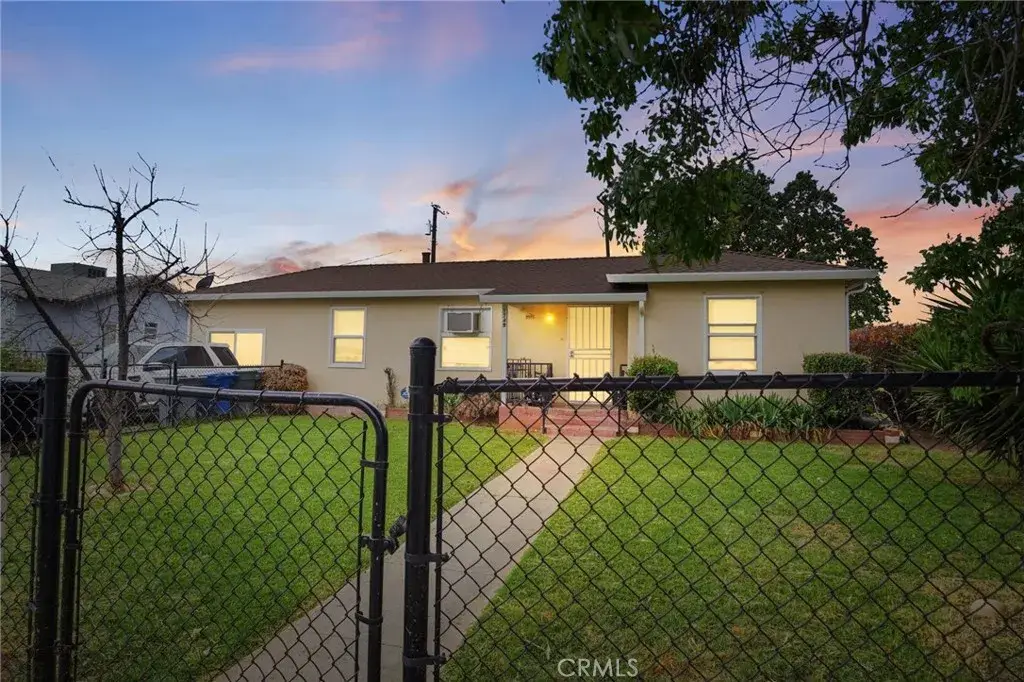 898 Yosemite Parkway, Merced, CA 95341 - #1