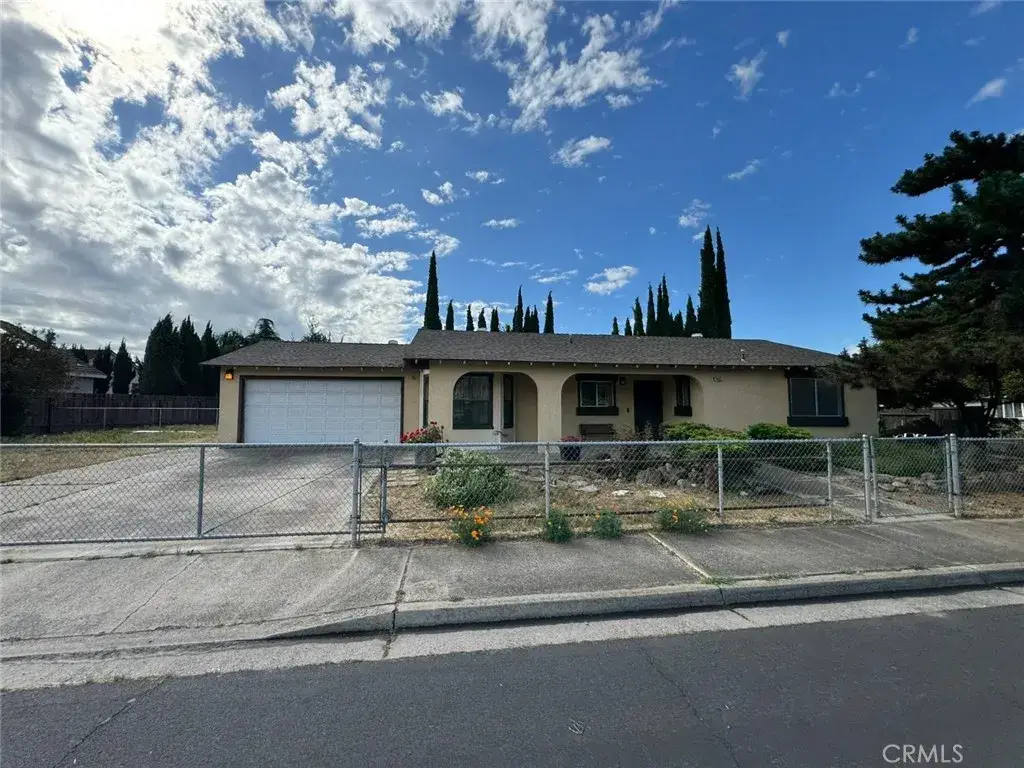 1461 E D, Oakdale, CA 95361 - #1