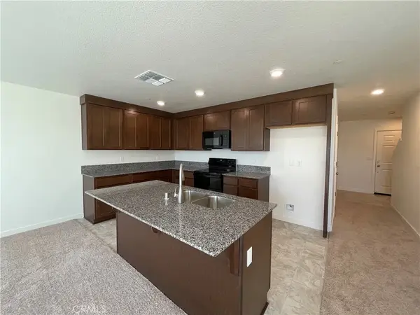 732 Stone Ridge East Avenue, Merced, CA 95341