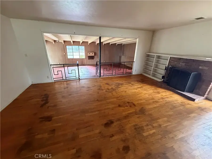 1163 W 25th, Merced, CA 95340 - #3
