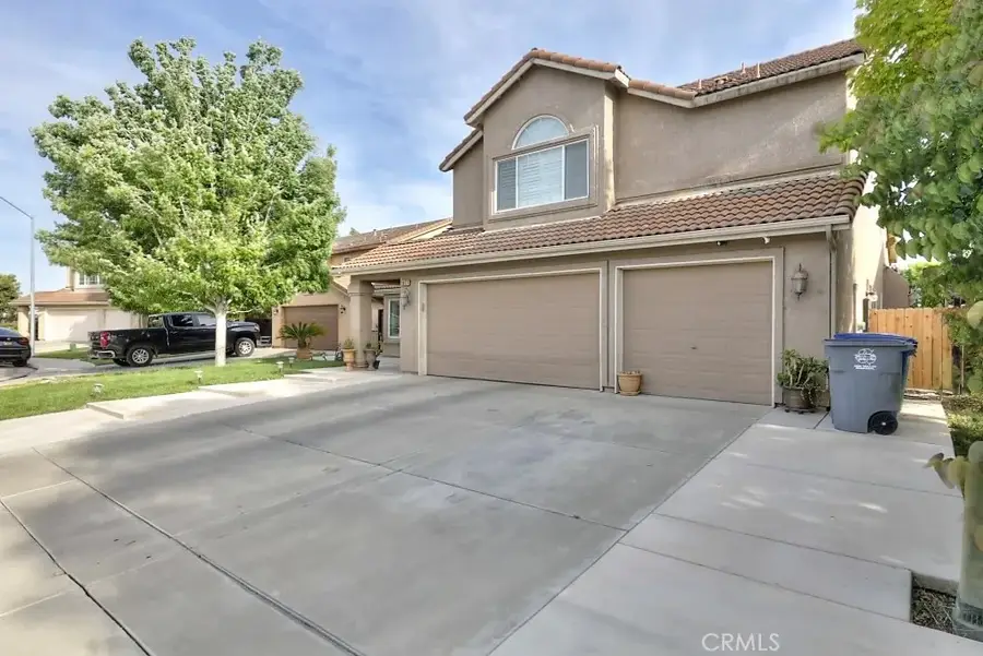 1977 Stocking, Dos Palos, CA 93620 - #2