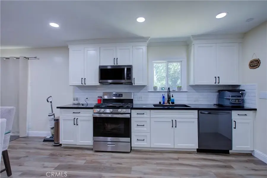 1161 W 2nd, Merced, CA 95341 - #3