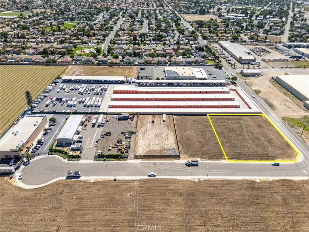 204 Commerce, Los Banos, CA 93635 - #1