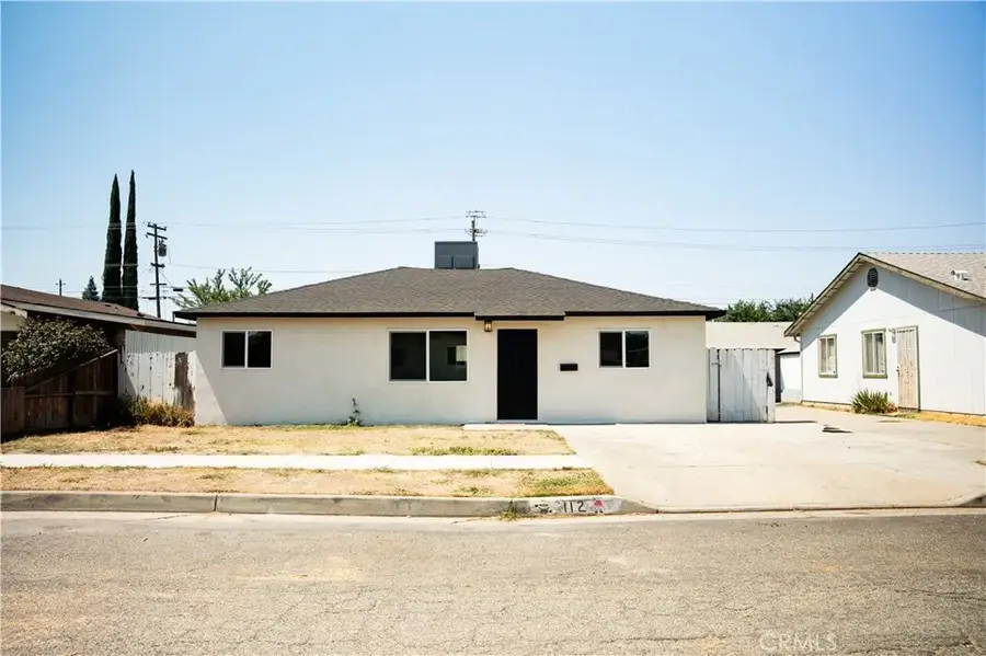 112 Riverside, Chowchilla, CA 93610 - #2
