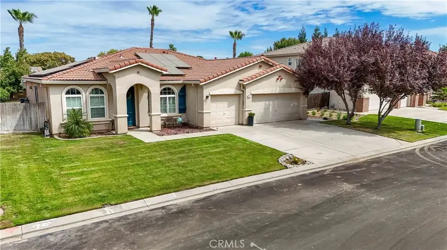 9020 Hunters Creek Way, Chowchilla, CA 93610 - #3