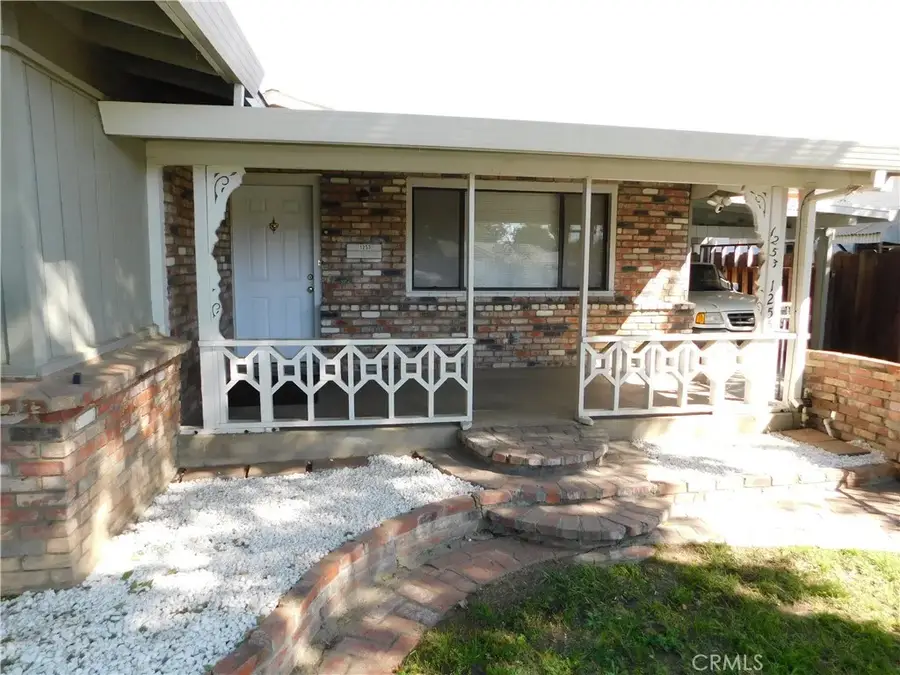 1253 W 11th Street, Merced, CA 95341 - #3