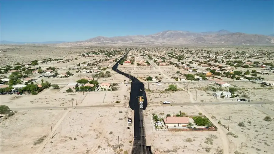 1226 Arctic, Thermal, CA 92274 - Image #2