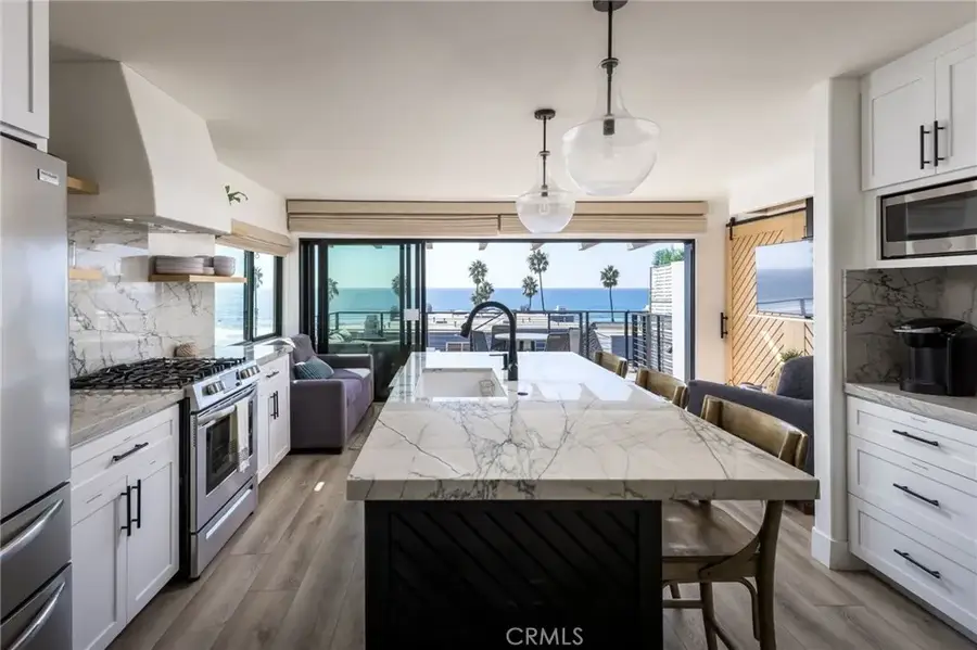 801 N Pacific Street, Oceanside, CA 92054 - Image #2