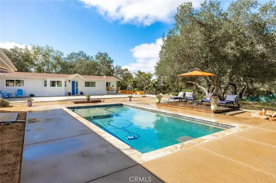 6472 Rainbow Heights, Rainbow, CA 92028 - Image #2