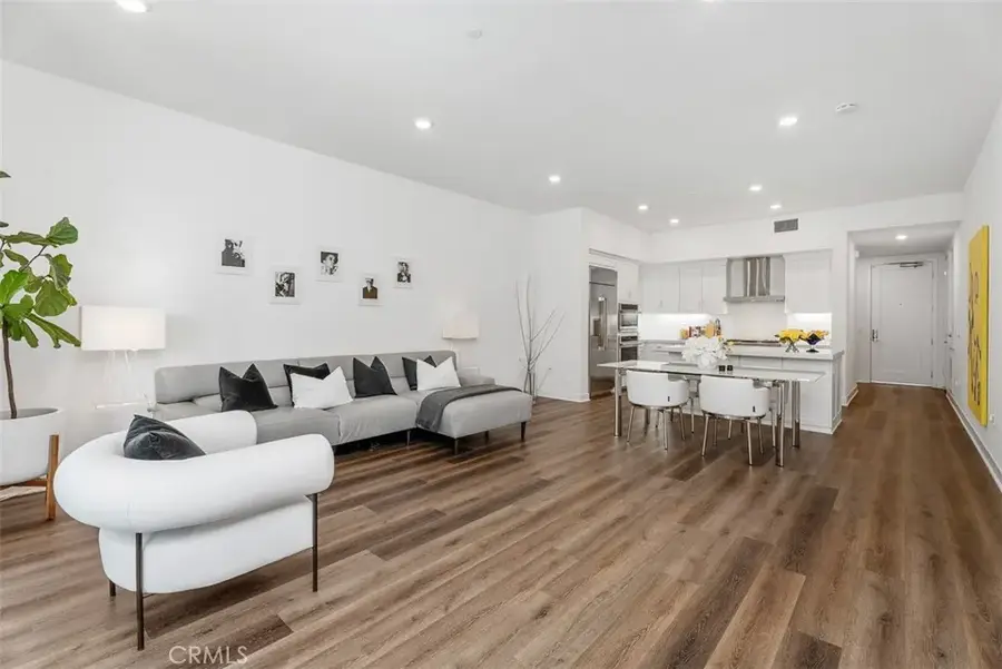 3305 Rivington, Irvine, CA 92612 - #2