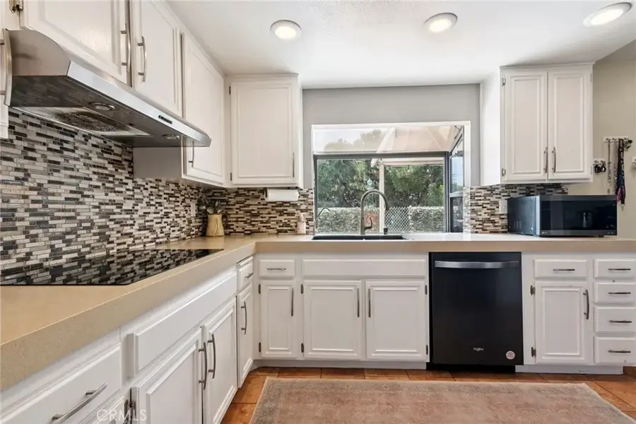 1355 Knoll Drive, Oceanside, CA 92054 - #2