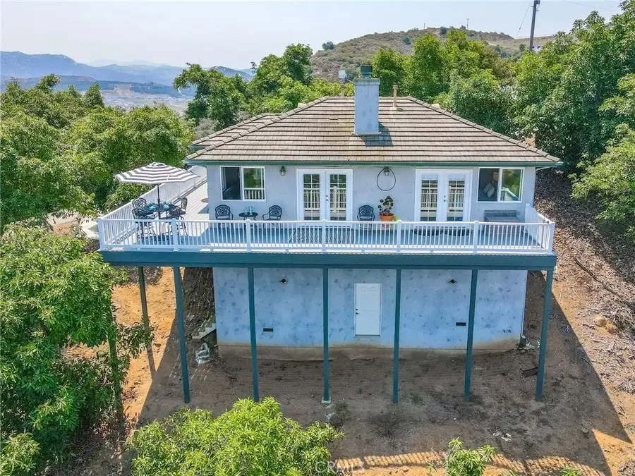 2125 Puerto Del Mundo, Fallbrook, CA 92028 - #2