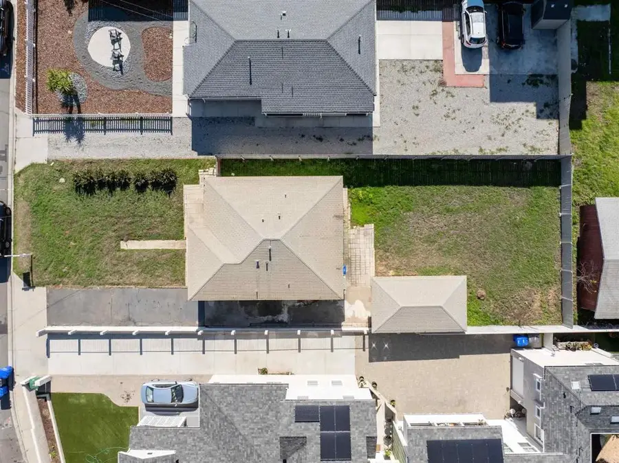 1010 Grand Avenue, Carlsbad, CA 92008 - Image #2