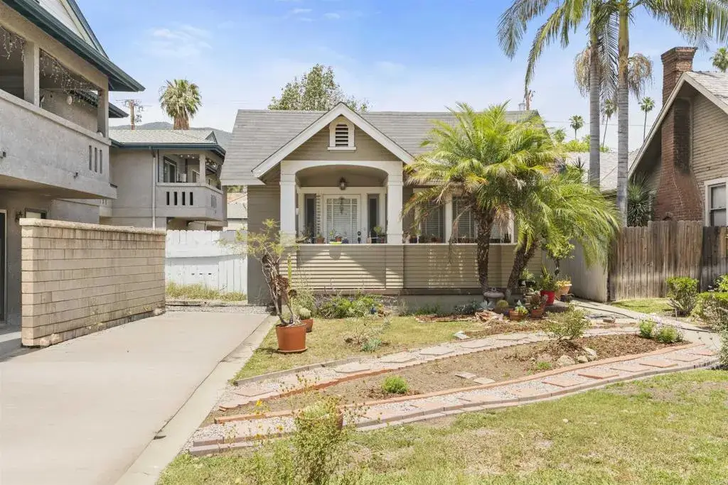 321 E Meda Avenue, Glendora, CA 91741 - Image #1