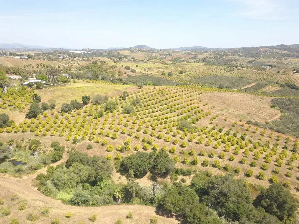 9153 W Lilac, Escondido, CA 92026 - Image #1