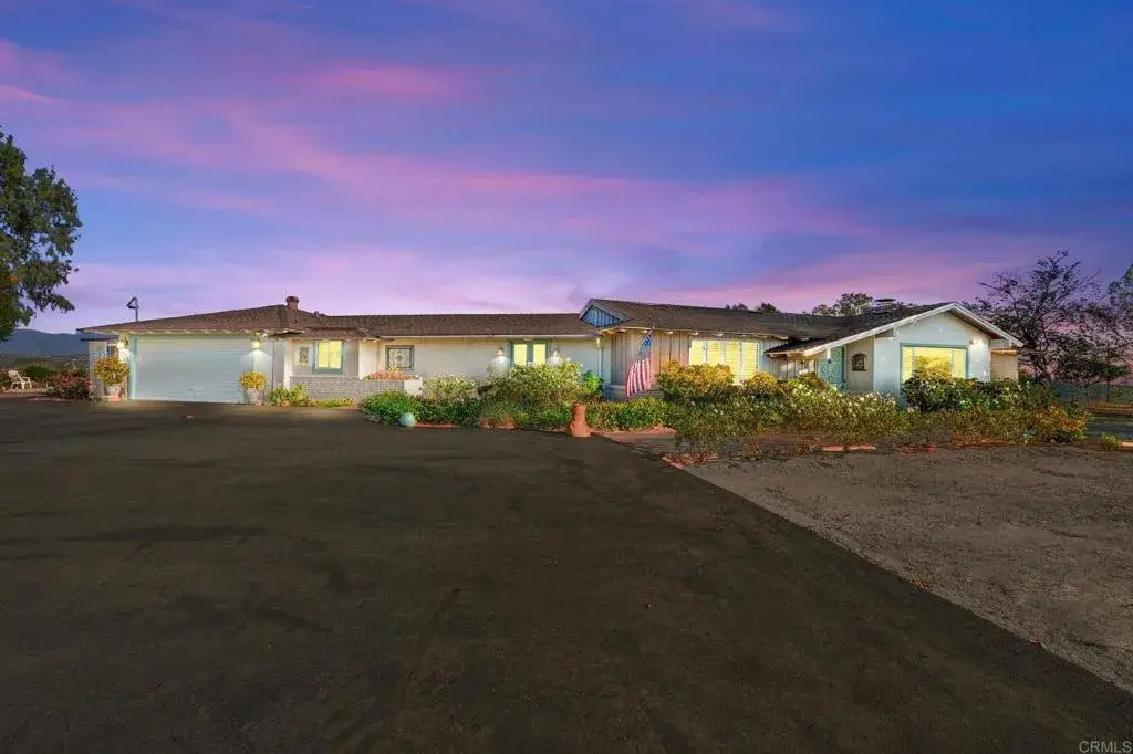 3730 Poppy Lane, Fallbrook, CA 92028 - Image #1