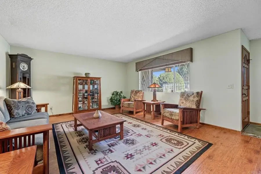 25295 Auld Avenue, Hemet, CA 92544 - Image #2