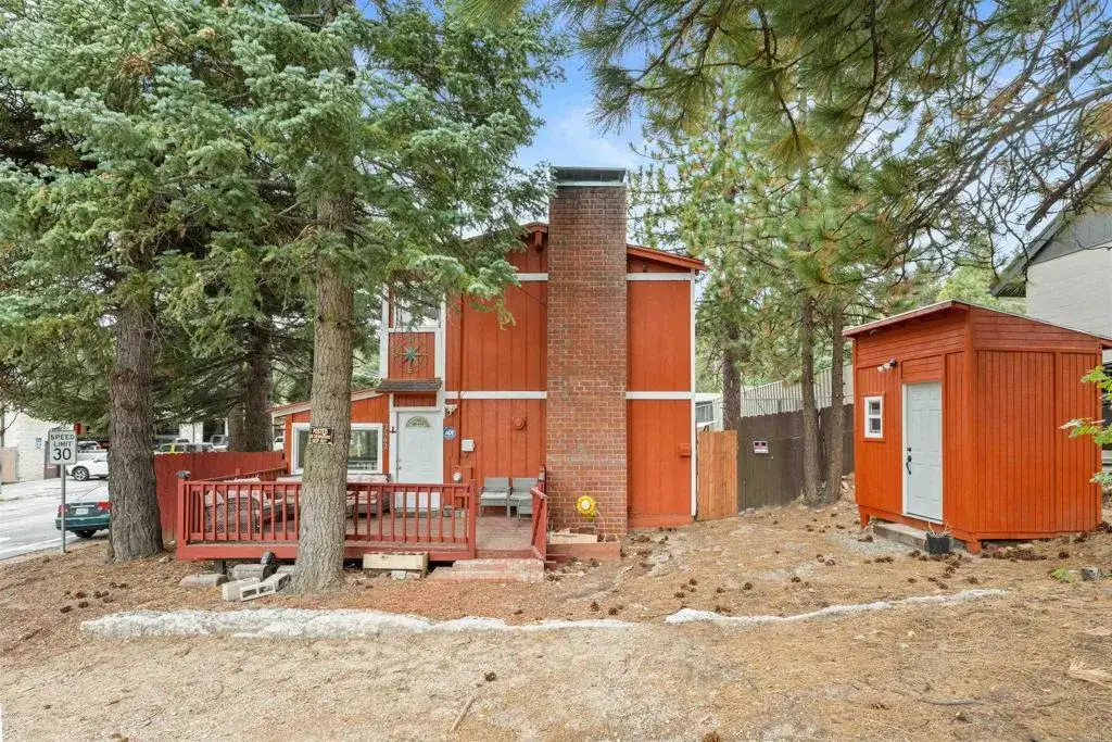 2442 Hunsaker Dr., Running Springs, CA 92382 - Image #1