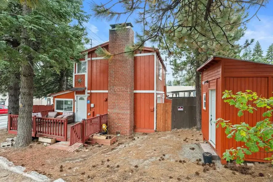 2442 Hunsaker Dr., Running Springs, CA 92382 - Image #2