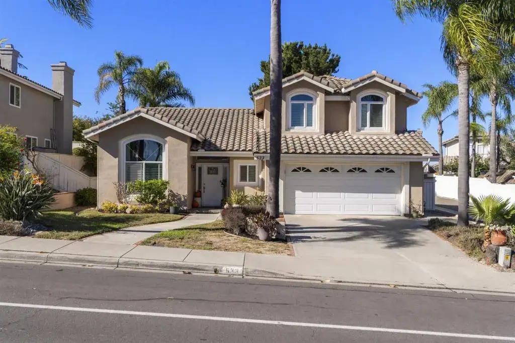 633 Cantara Ln, Vista, CA 92081 - Image #1