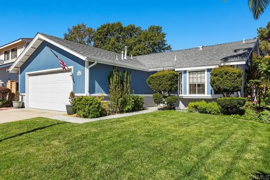 954 Sheffield Drive, Vista, CA 92081 - Image #3