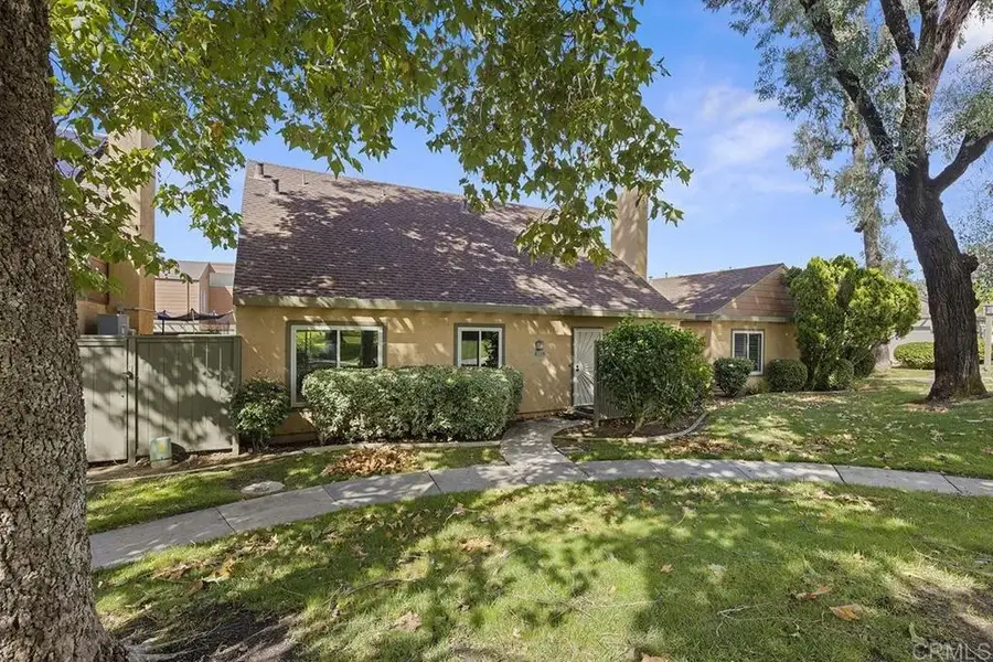 10573 Caminito Flores, San Diego, CA 92126 - Image #2