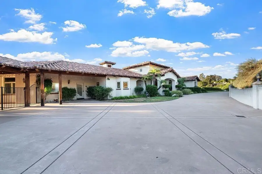 2155 Mil Sorpresas Drive, Fallbrook, CA 92028 - Image #3