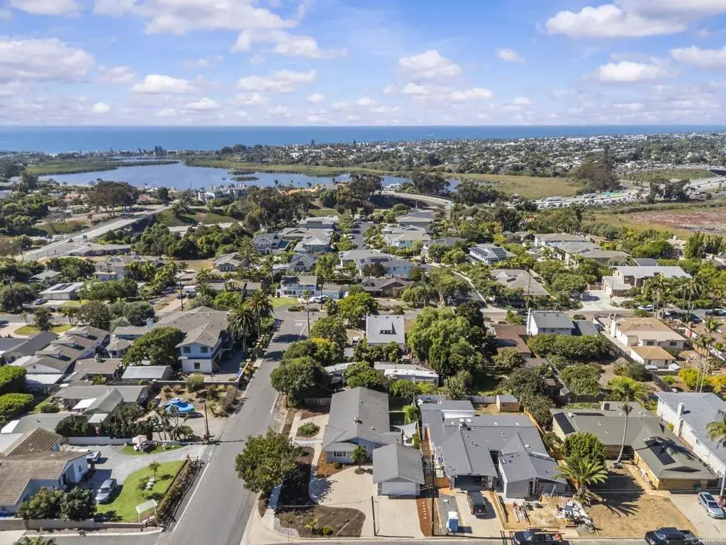 1280 Forest Avenue, Carlsbad, CA 92008 - Image #1