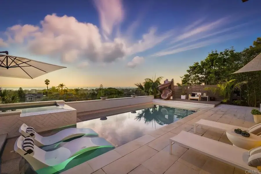 870 Hymettus Avenue, Encinitas, CA 92024 - Image #3