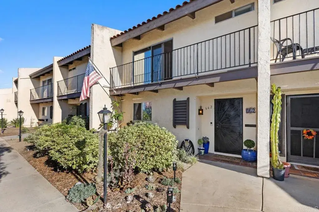 662 Bel Air Drive West, Vista, CA 92084 - Image #1