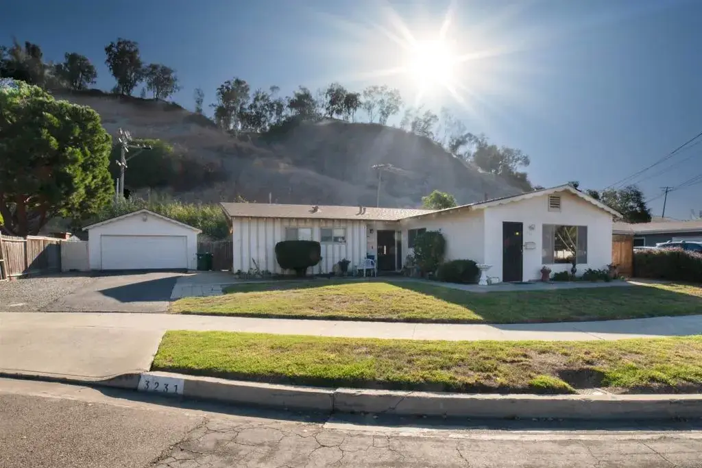 3231 Roberta Lane, Oceanside, CA 92054 - Image #1