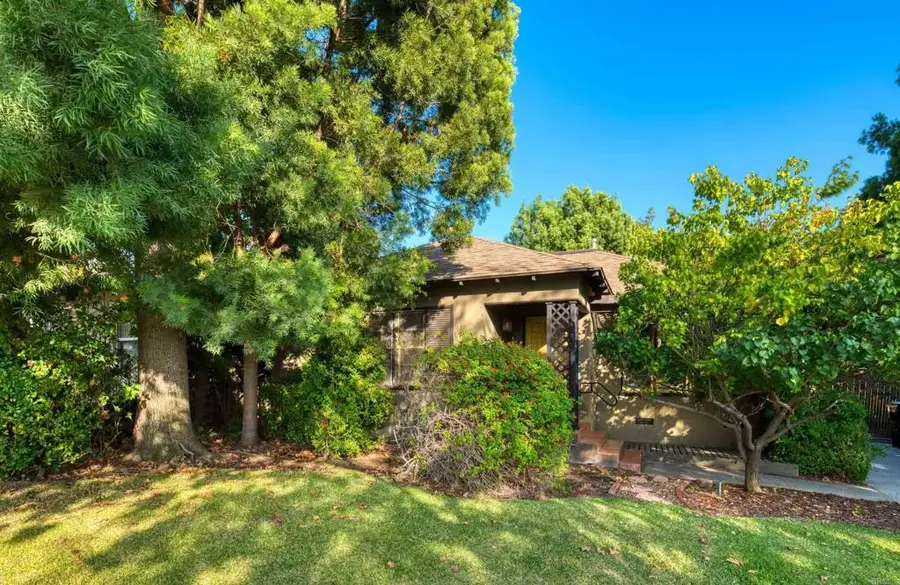 444 N Myrtle Ave, Monrovia, CA 91016 - Image #2