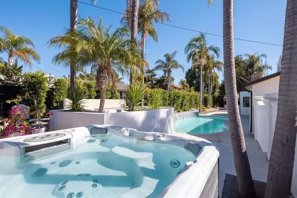 1711 Grandview Street, Oceanside, CA 92054