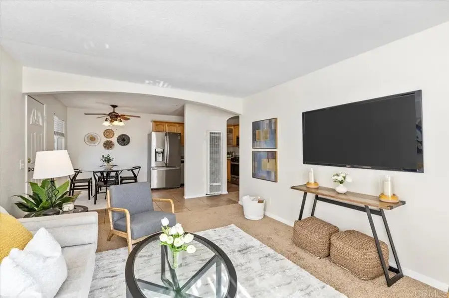 868 E Alvarado Street #27, Fallbrook, CA 92028 - Image #2