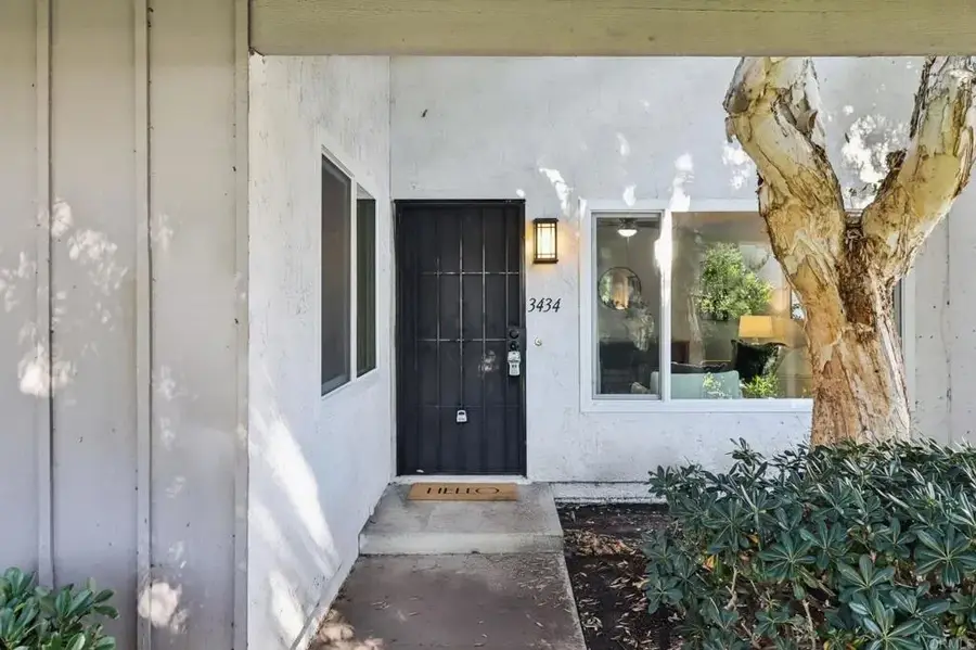 3434 Seabreeze Walk, Oceanside, CA 92056 - Image #2