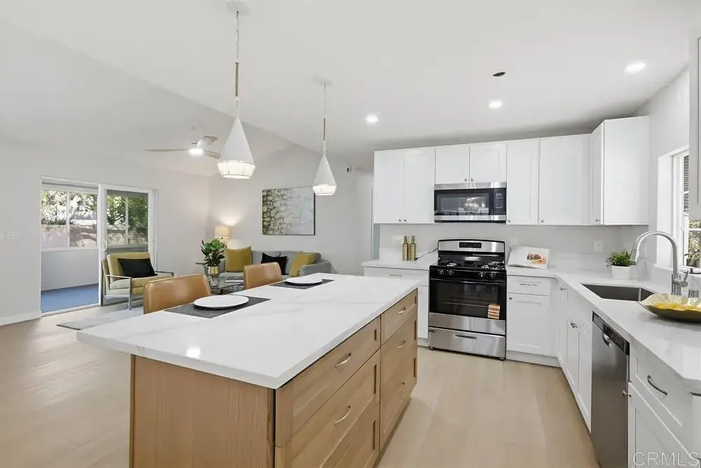 525 W El Norte Pkwy #302, Escondido, CA 92026 - Image #1