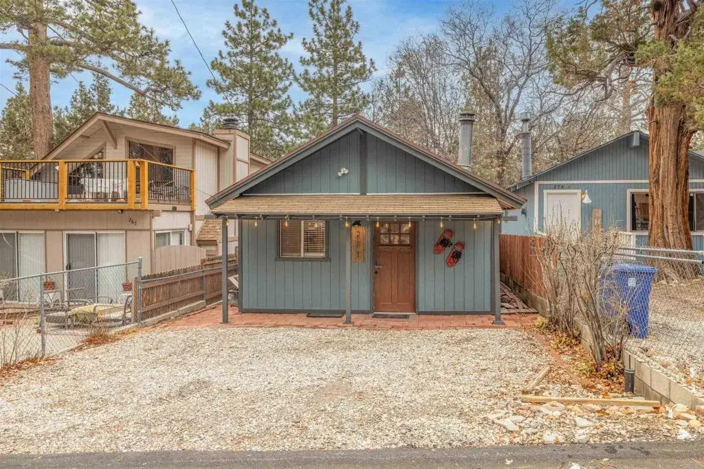 271 Leonard Ln, Sugarloaf, CA 92386 - Image #1