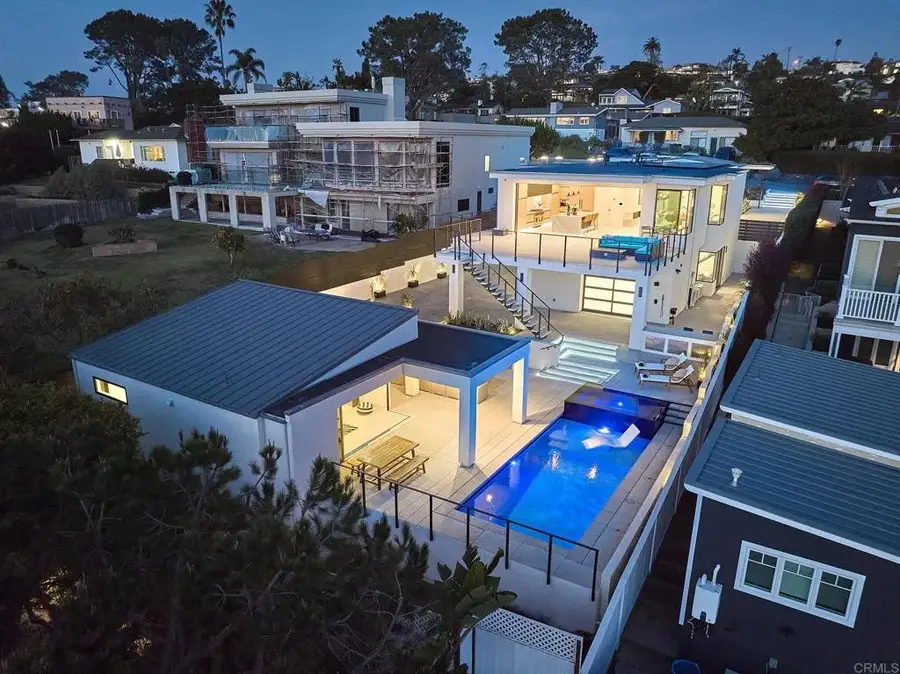 537 N Granados Avenue, Solana Beach, CA 92075 - Image #3