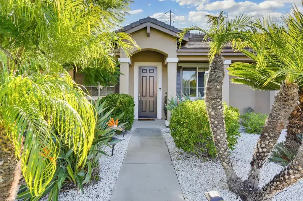 868 Panella Court, Oceanside, CA 92057 - Image #1