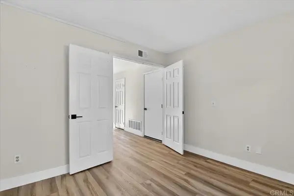 135 Neptune Place, Escondido, CA 92026