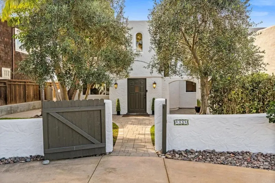 5335 Los Robles Drive, Carlsbad, CA 92008 - Image #2