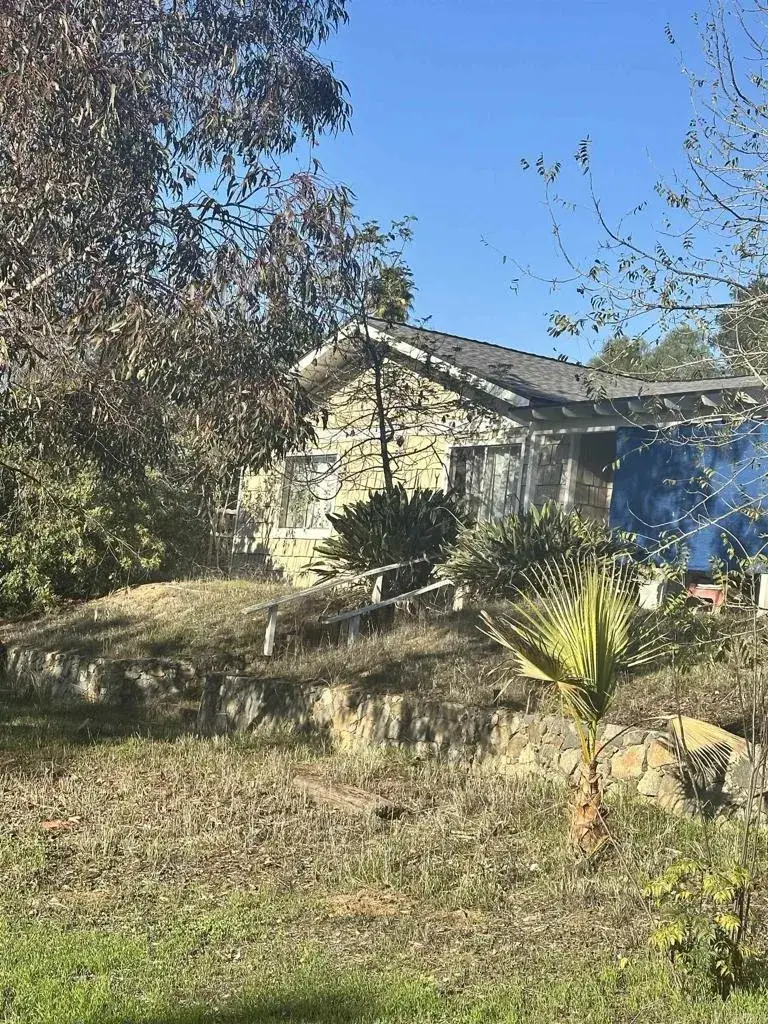 2758 Kauana Loa, Escondido, CA 92029 - Image #2